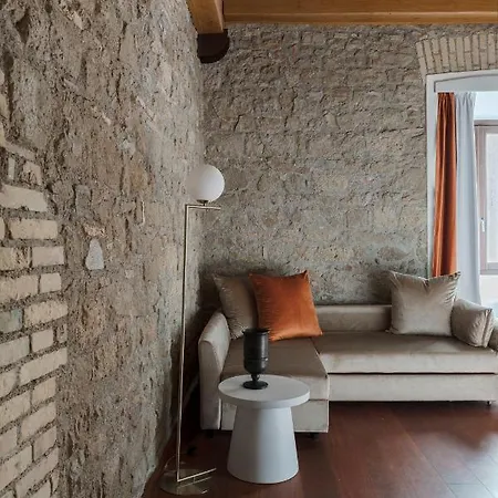 Apart-hotel Torre Capranica