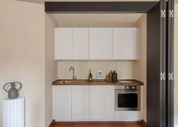 Torre Capranica Aparthotel 4*