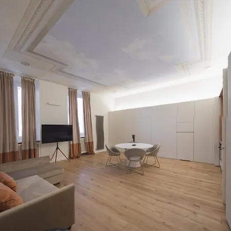 Ξενοδοχείο με διαμερίσματα Torre Capranica 4*