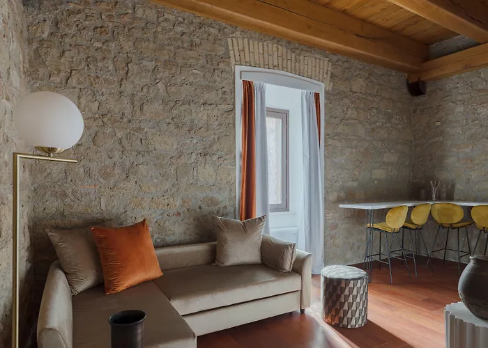 Torre Capranica 4* 罗马